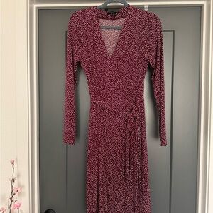 Banana Republic Maroon Patterned Long Sleeve Dress